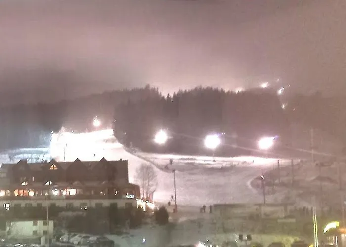 Czarna Gora- Biala Perla Z Mini Aneksem - 403